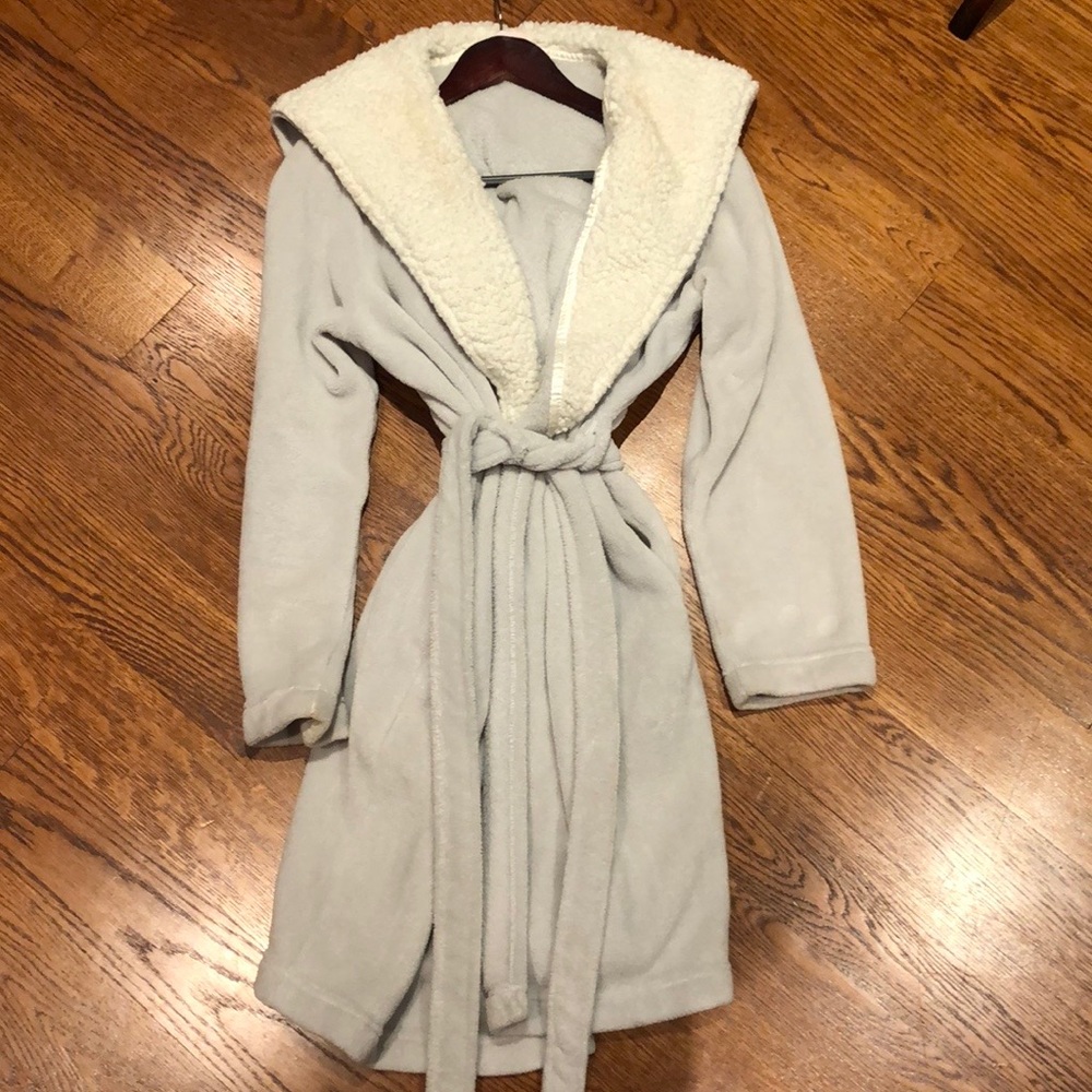 Victoria Secret plush robe